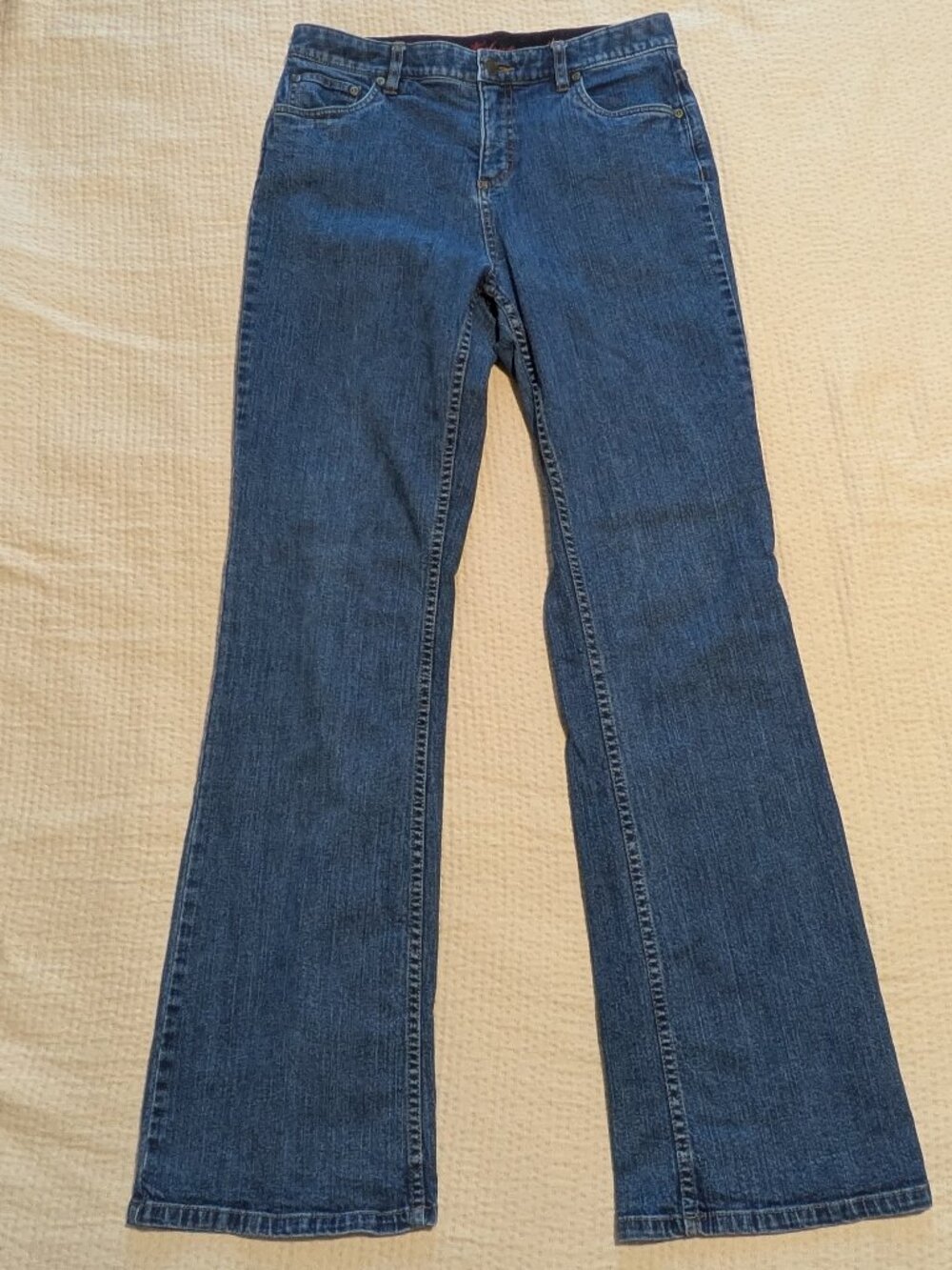 👖 Woolrich Bootcut Jeans - Size 6 - Lined Waistband - Very Good Used Condition